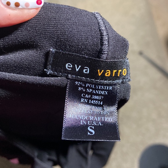 Like new Eva Varro Abstract Pattern Sleeveless Shift Dress - Picture 7 of 7